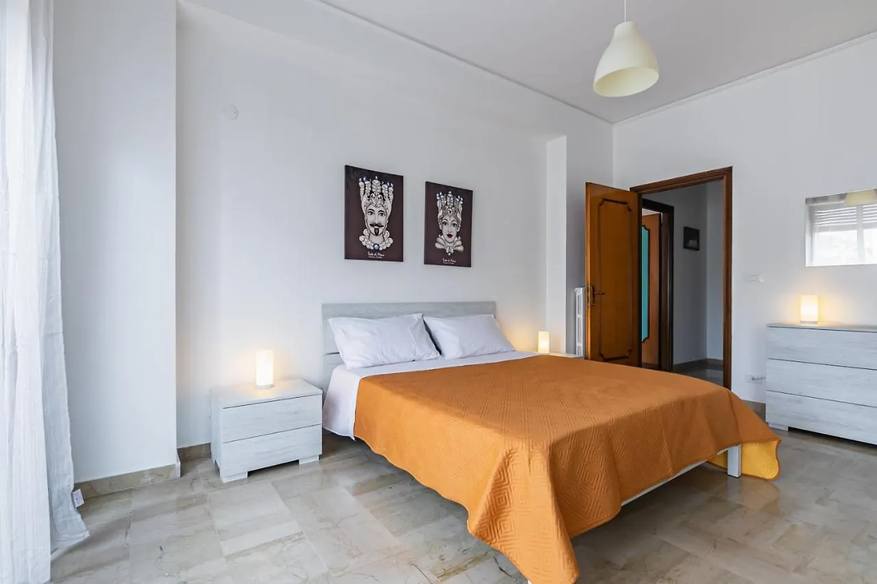 Via Liberta Roomy Apartment Palermo